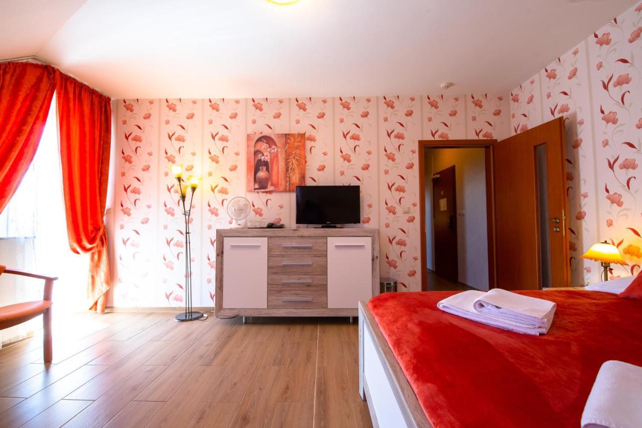 Spa & Wellness Hotel Orchidea Veľký Meder 外观 照片