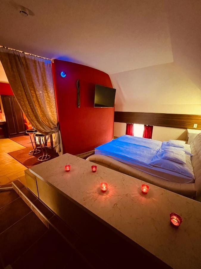 Spa & Wellness Hotel Orchidea Veľký Meder 外观 照片