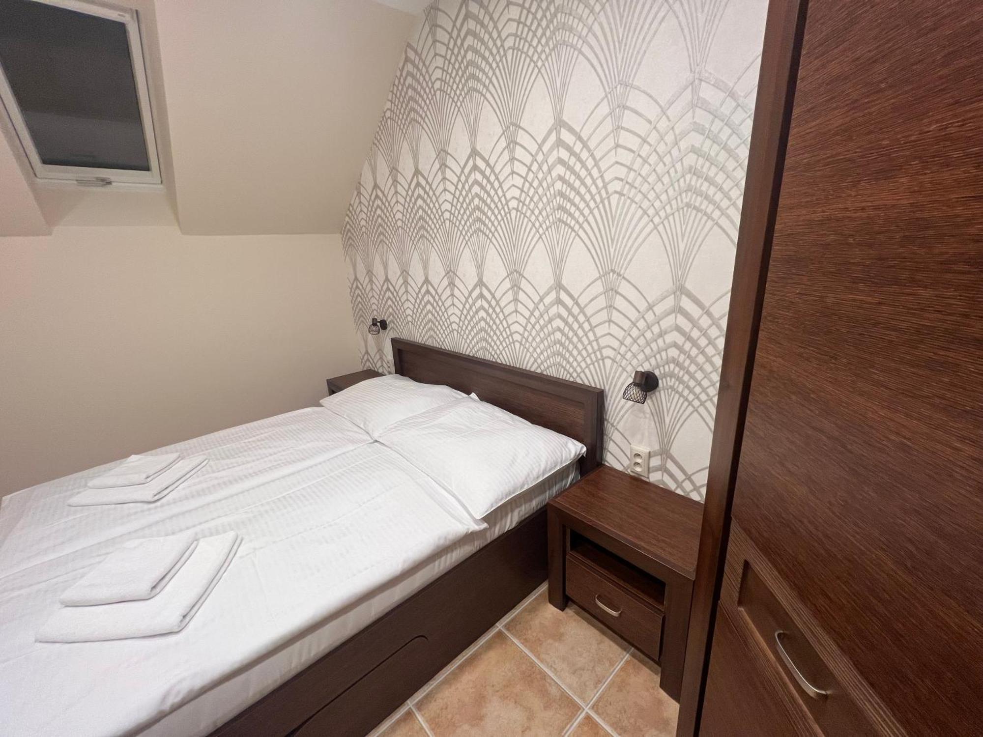 Spa & Wellness Hotel Orchidea Veľký Meder 外观 照片