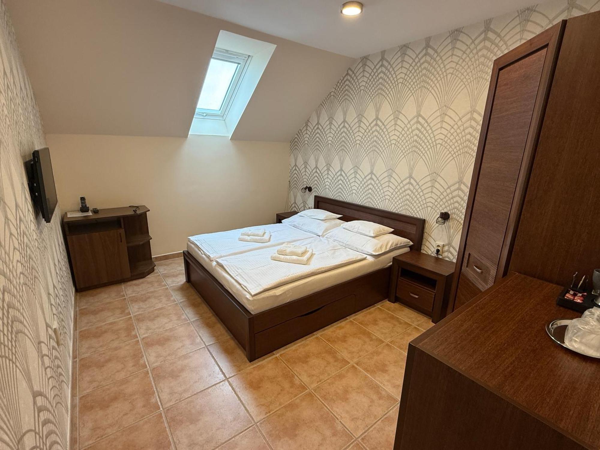 Spa & Wellness Hotel Orchidea Veľký Meder 外观 照片